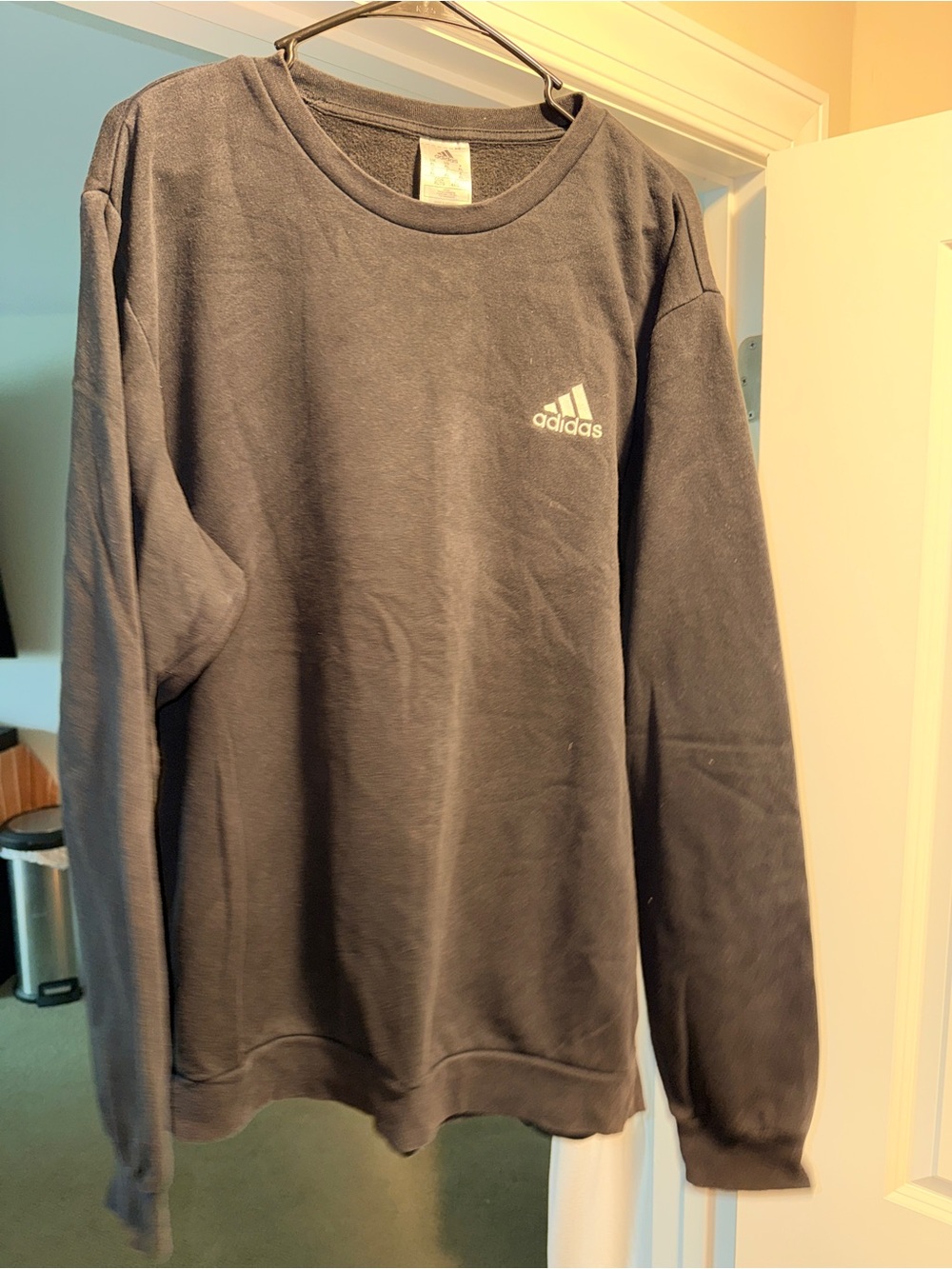 Adidas Men's Crewneck Sweatshirt - Black